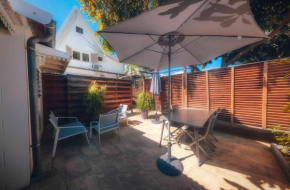 Bungalow JASMIN dans jardin tropical proche lagon